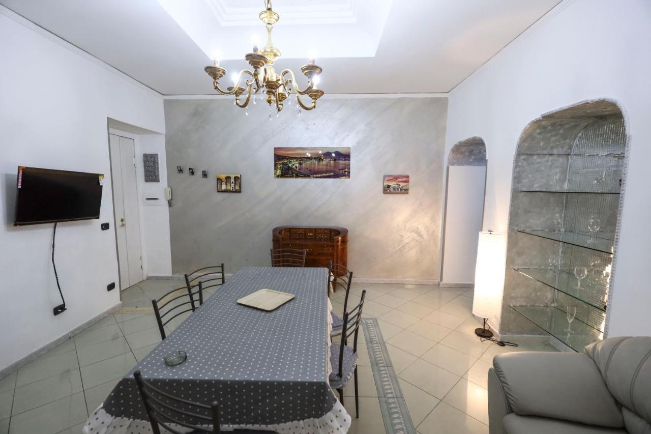 Yasmin Casavacanze Neapel Exterior foto